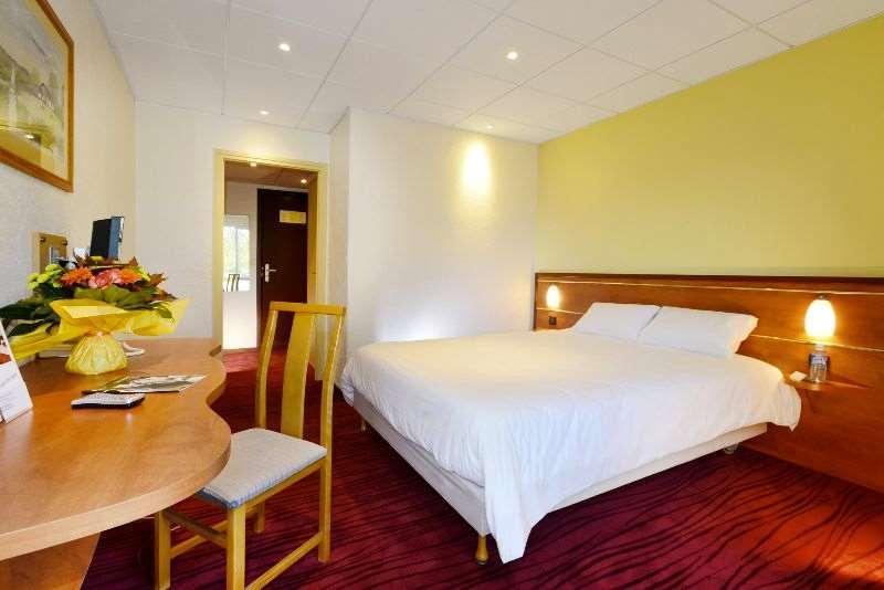 Brit Hotel Nantes Vigneux - L'Atlantel Room photo