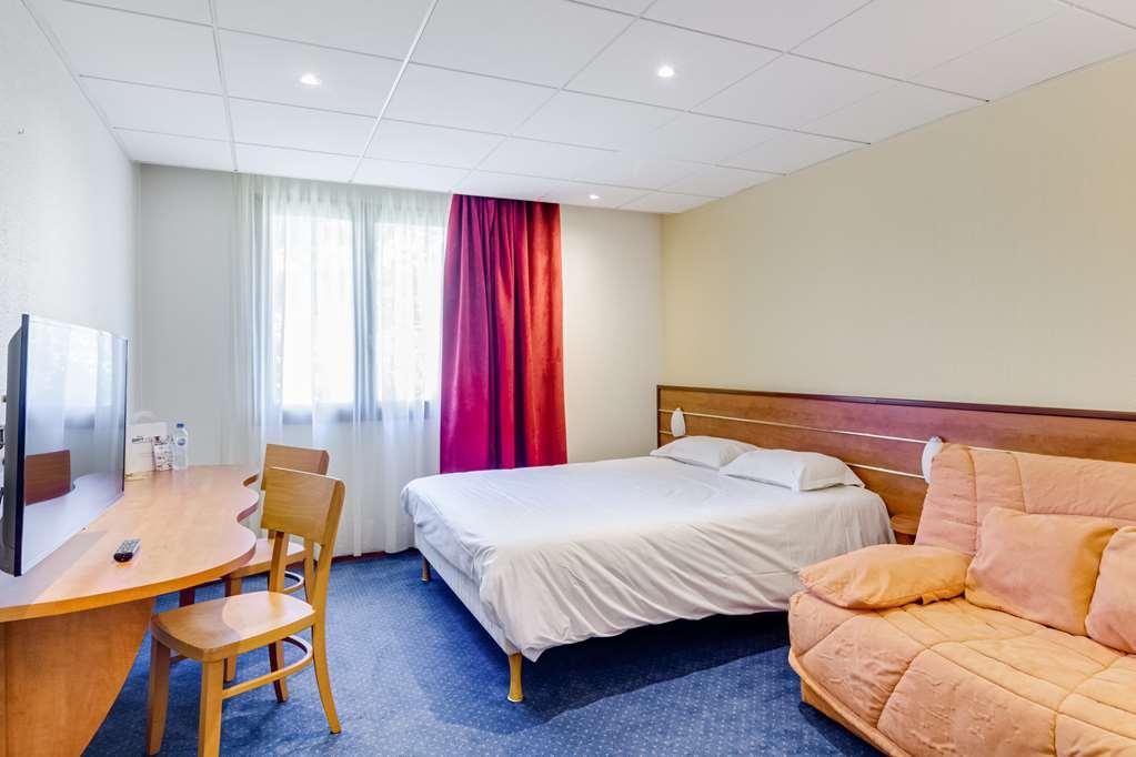 Brit Hotel Nantes Vigneux - L'Atlantel Room photo